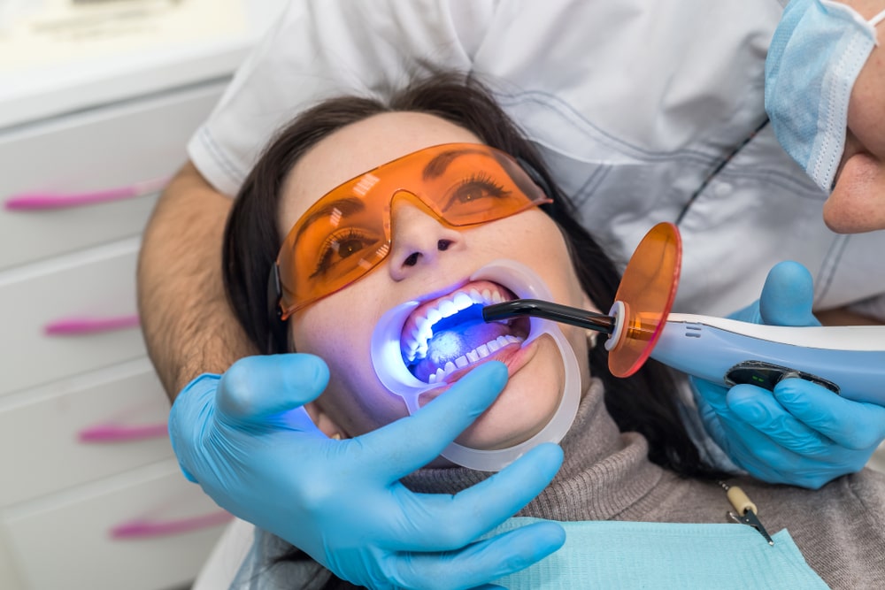 Pros and Cons of laser dentistry